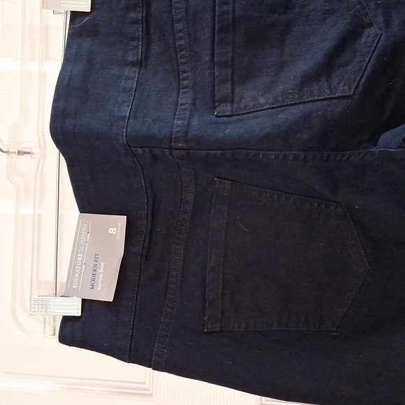 Christopher & Banks Pull On Jeans 8 Signature Slimming Modern Fit Narrow Boot - Picture 3 of 9